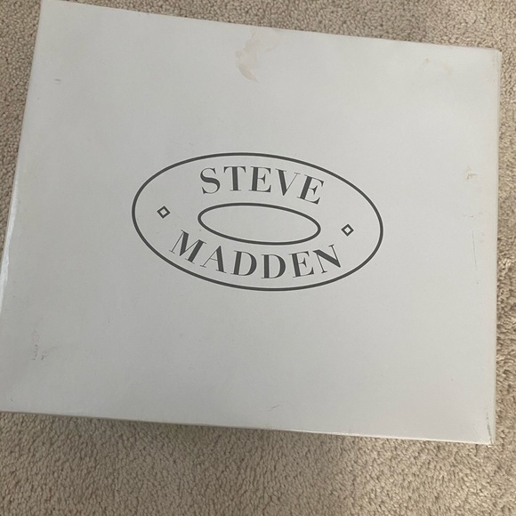 Steve Madden Heels - Picture 6 of 7